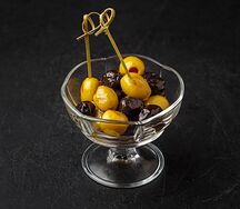 Маслины, оливки