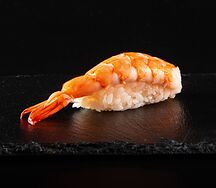 Суши с креветкой