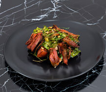 Салат Коралловый риф в сырной шапке