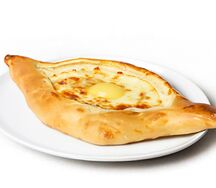 Хачапури по-аджарски