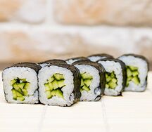 Ролл Огурец