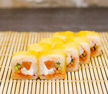 Ролл Кани-Сяке