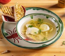 Бульон куриный с лапшой