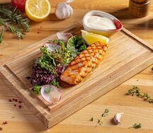 Стейк из лосося