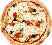 Пицца со страчателлой