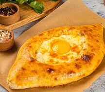 Хачапури по-аджарски