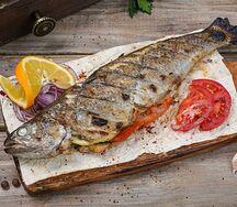 Форель на мангале