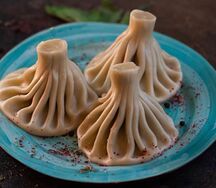 Хинкали со свининой и говядиной