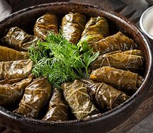 Долма с соусом тартар