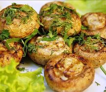 Шампиньоны с сыром на мангале