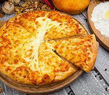 Хачапури по-мегрельски