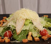 Цезарь с курицей