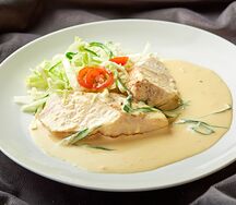 Куриная грудка в кокосово-манговом соусе