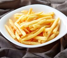 Большой картофель фри с трюфельным маслом