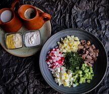 Окрошка с говяжьим языком и квасом