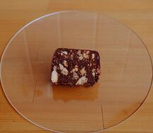 Колбаска шоколадная Vegan