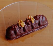 Батончик вишня с грецким орехом