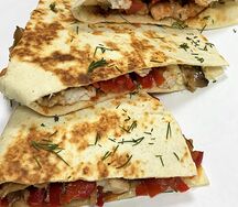 Кесадилья с курицей
