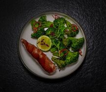 Мурманский лосось с брокколи