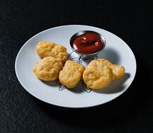 Куриные наггетсы