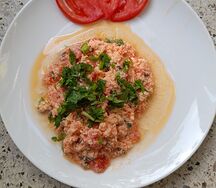 Ձվածեղ լոլիկով
