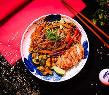 Удон терияки с хрустящей курицей