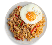 Рис по-тайски с курицей и яйцом
