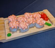 Лава ролл со снежным крабом