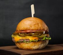 Chili burger