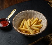 Картофель фри с трюфельным маслом