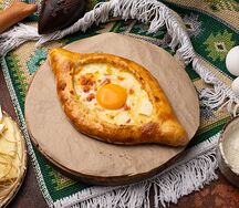 Хачапури по-аджарски