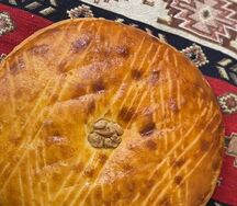 Ընկույզով գաթա մեծ