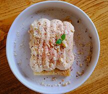 Блины с бананом и кремом из вареной сгущенки