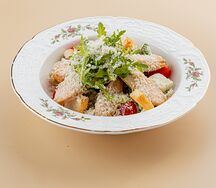 Салат Цезарь с курицей 