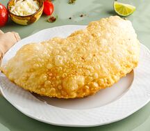 Чебурек с сыром