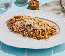 Спагетти с томленой уткой