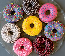 Пончики Донатсы в ассортименте на выбор