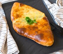 Хачапури сыр-шпинат