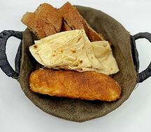 Հացի զամբյուղ