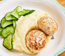 Котлетки из индейки с пюре