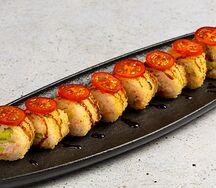 Темпура ролл со сливочным крабом