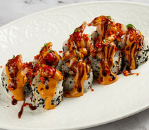 Ролл с тигровой креветкой и соусом том-ям