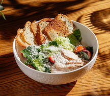 Цезарь с куриной грудкой