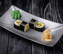 Маки ролл огурец