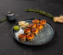 Запеченный ролл с угрем