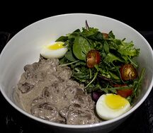Салат с печенью