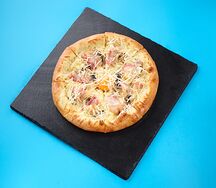 Пицца Карбонара маленькая