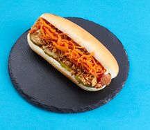 Хот-дог с корейской морковкой