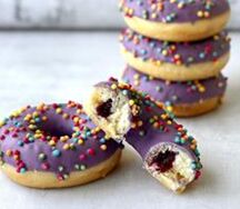 Донатс с черничной начинкой