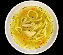 Суп куриный с чесночными тостами